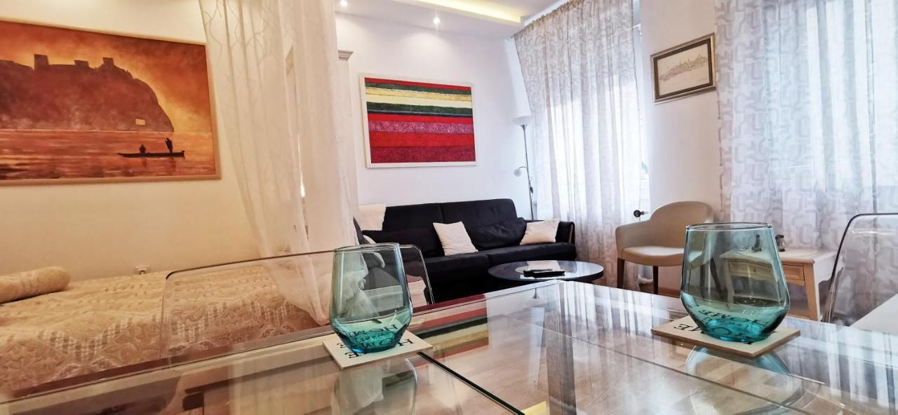 Gala City Center Apartman Белград Экстерьер фото